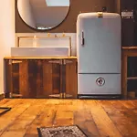 Дом отдыха Grande Maison Au Coeur Du Carre - Quartier Festif! Льеж