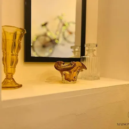 Grande Maison Au Coeur Du Carre - Quartier Festif! *