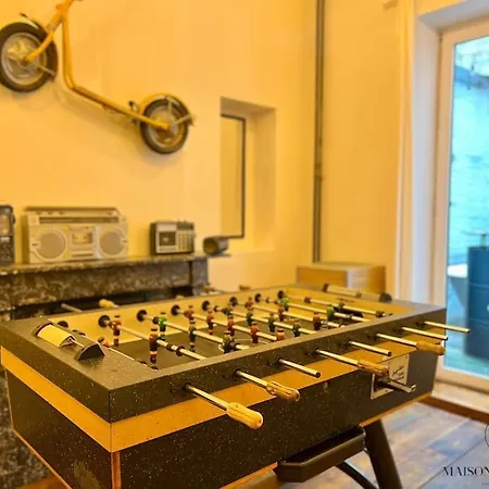 Grande Maison Au Coeur Du Carre - Quartier Festif! * Liège