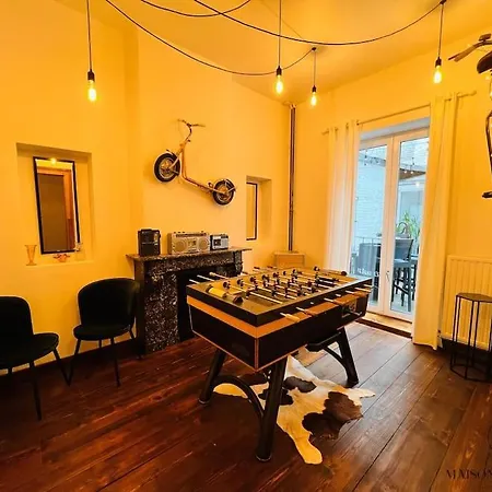 Grande Maison Au Coeur Du Carre - Quartier Festif! Tatil Evi