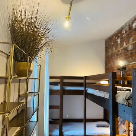 Grande Maison Au Coeur Du Carre - Quartier Festif! Liège