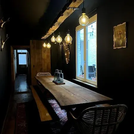 Tatil Evi Grande Maison Au Coeur Du Carre - Quartier Festif! *