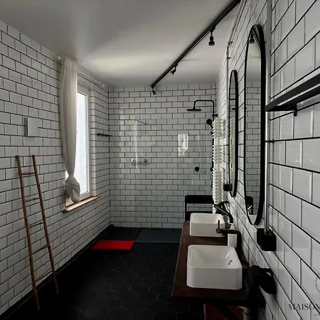 Grande Maison Au Coeur Du Carre - Quartier Festif! Liège