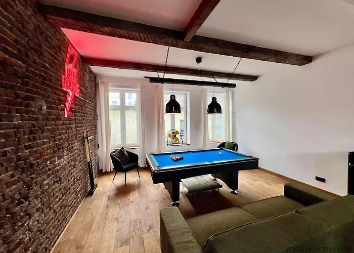 Grande Maison Au Coeur Du Carre - Quartier Festif! * לייז'