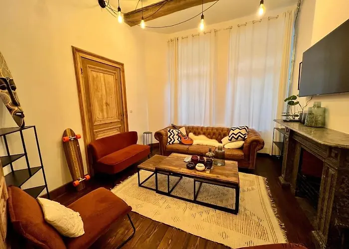 Grande Maison Au Coeur Du Carre - Quartier Festif! בית נופש לייז'