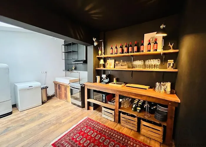 Grande Maison Au Coeur Du Carre - Quartier Festif! * לייז'