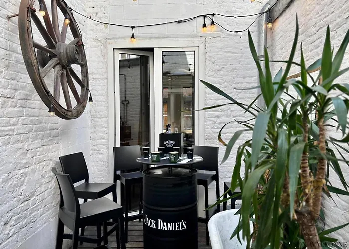 Grande Maison Au Coeur Du Carre - Quartier Festif! בית נופש