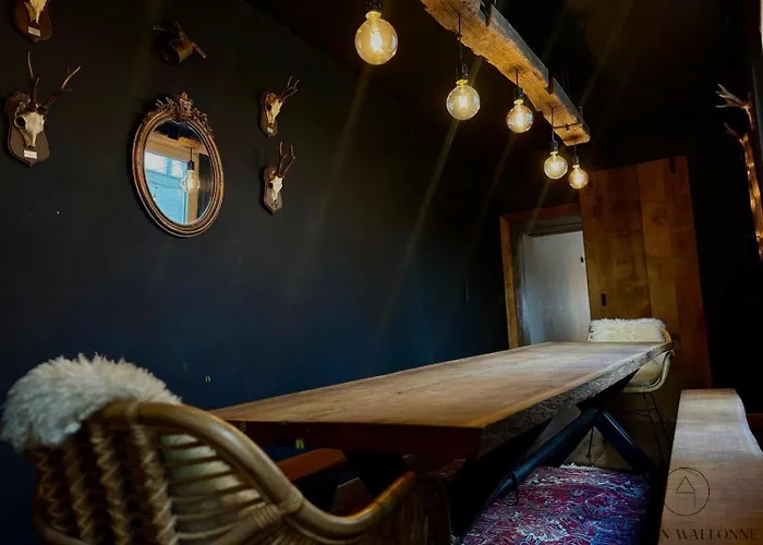 Grande Maison Au Coeur Du Carre - Quartier Festif!